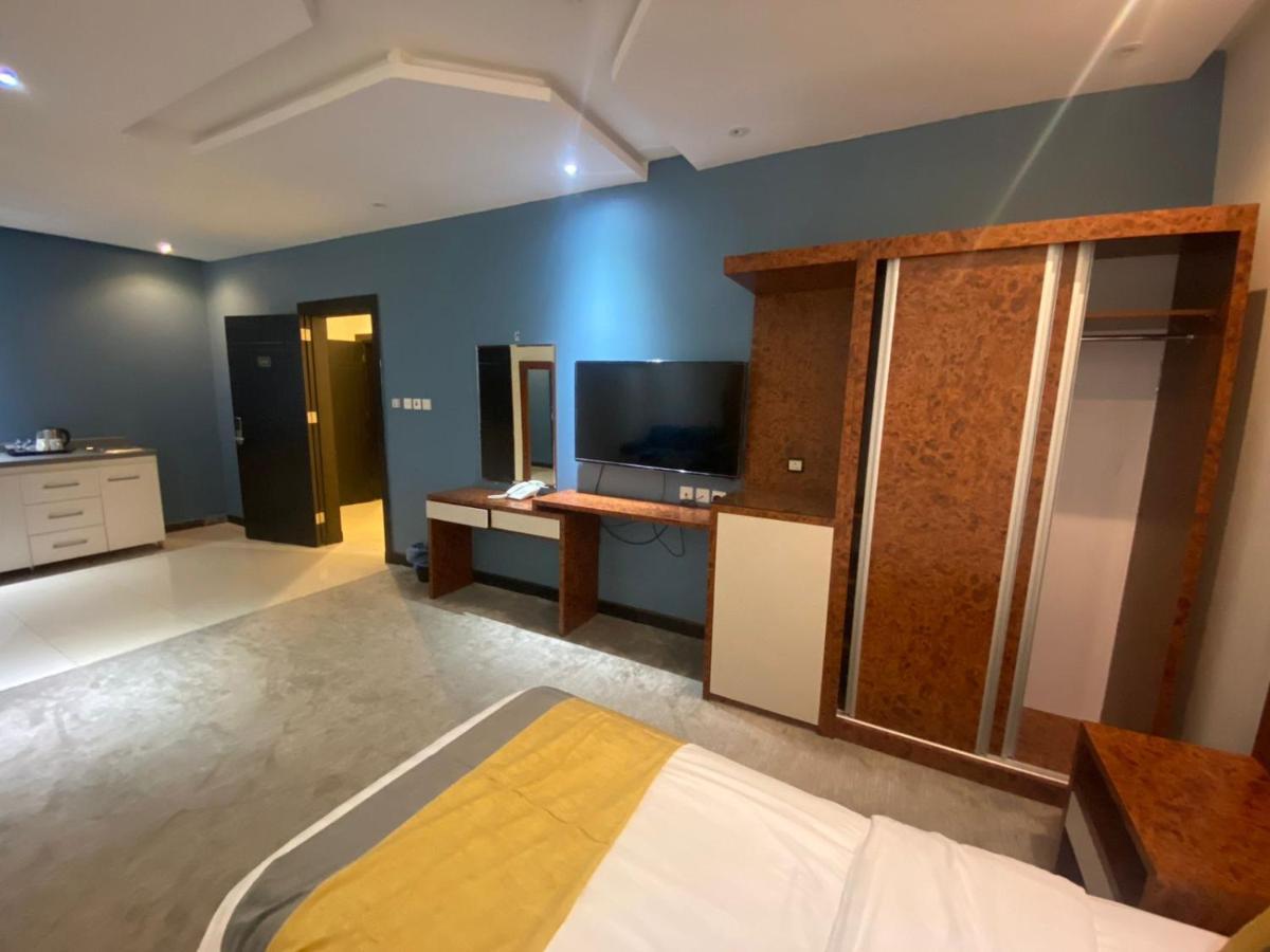 Areen Aparthotel Эр-Рияд Экстерьер фото